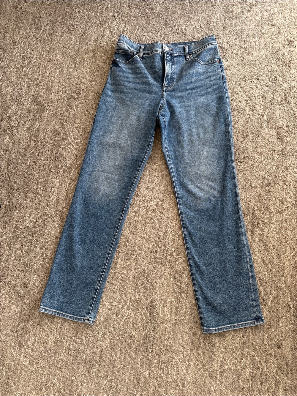Express Women's Straight-Leg Jeans in Medium Blue Wash